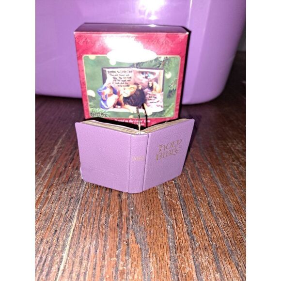 Vintage 2001 Hallmark Keepsake Daniel Lions Den Christmas Holiday Tree Ornament - Picture 2 of 4